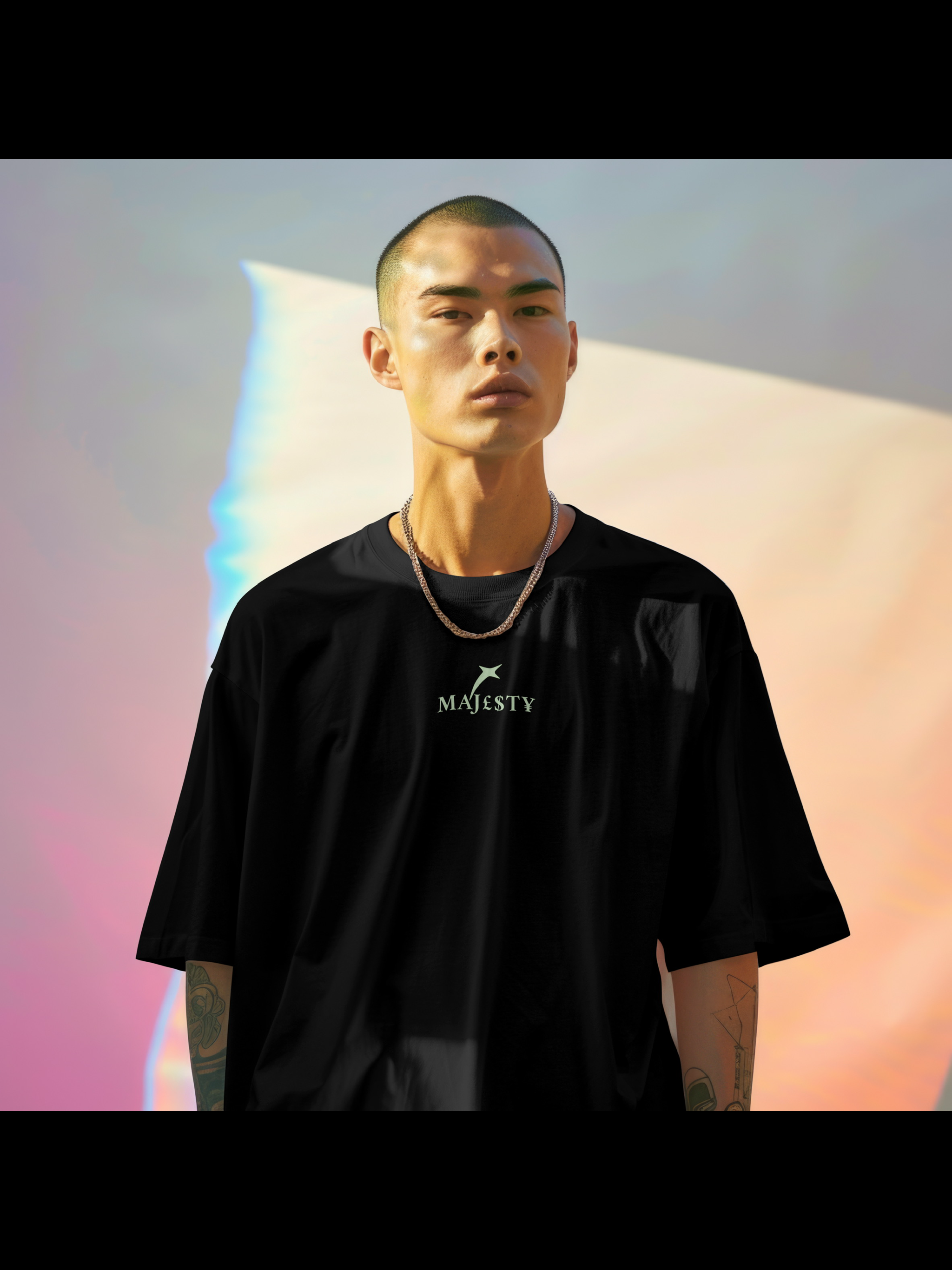 Oversized Glow-Star T-Shirt - Black Edition